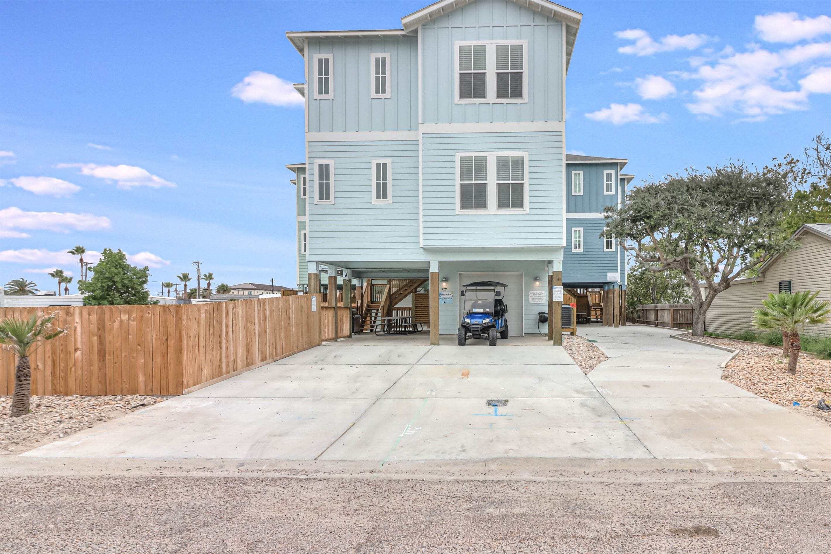 White Avenue Villa A - Old Town - Private Pool and Golf Cart - BEST 360 VIEWS