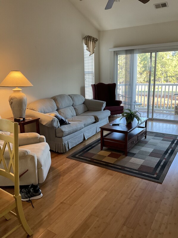 Téléviseur connecté, livres