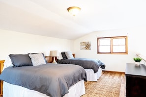 2 Schlafzimmer, Bügeleisen/Bügelbrett, WLAN, Bettwäsche
