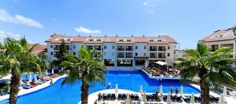 Kentia Apartments