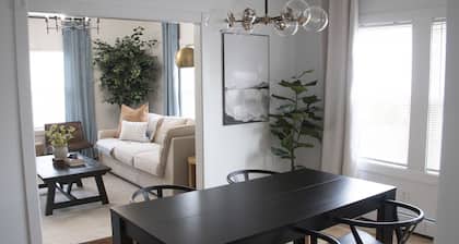 Modern tranquility minutes from Providence