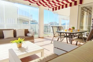 TV - Apartament Los Mares by DENIA COSTA (Dénia)