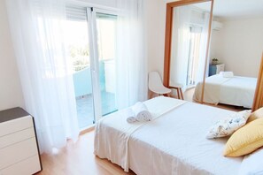 3 多间卧室、WiFi、床单