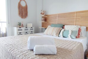 3 bedrooms, iron/ironing board, WiFi, bed sheets - Apartament Victoria Playa by DENIA COSTA (Denia)