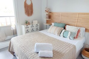 2 bedrooms, WiFi, bed sheets - Apartament Victoria Playa by DENIA COSTA (Denia)