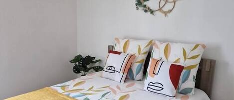 1 chambre, Wi-Fi, draps fournis