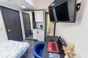 Strykjärn/strykbräda, wi-fi och sängkläder