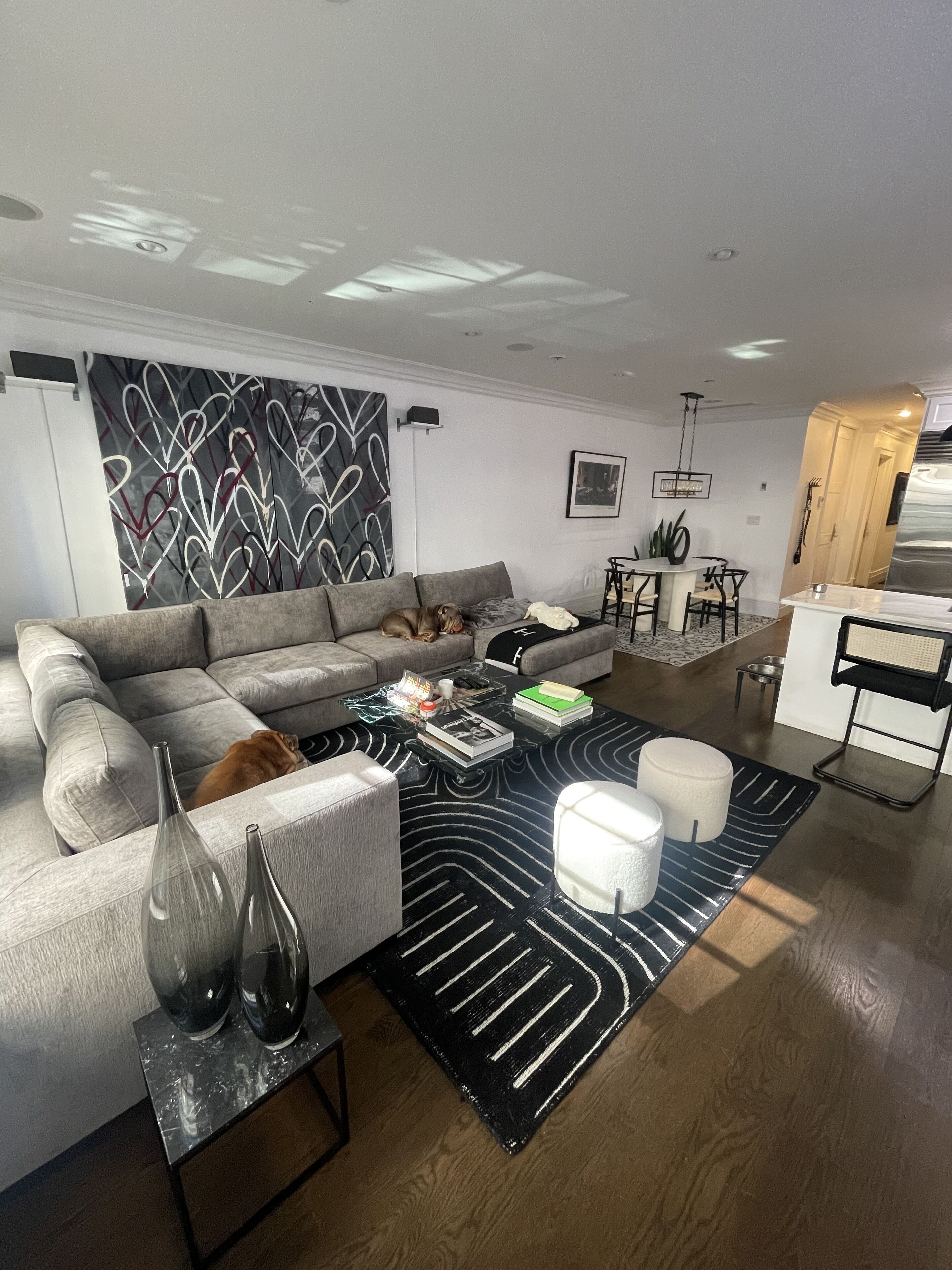 HUGE Full floor 1 bedroom condo/apartment with elevator entry