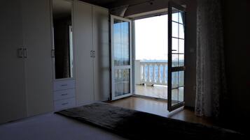 2 Schlafzimmer, Bügeleisen/Bügelbrett, kostenloses WLAN, Bettwäsche