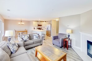 تلفزيون، مدفأة، تنس طاولة