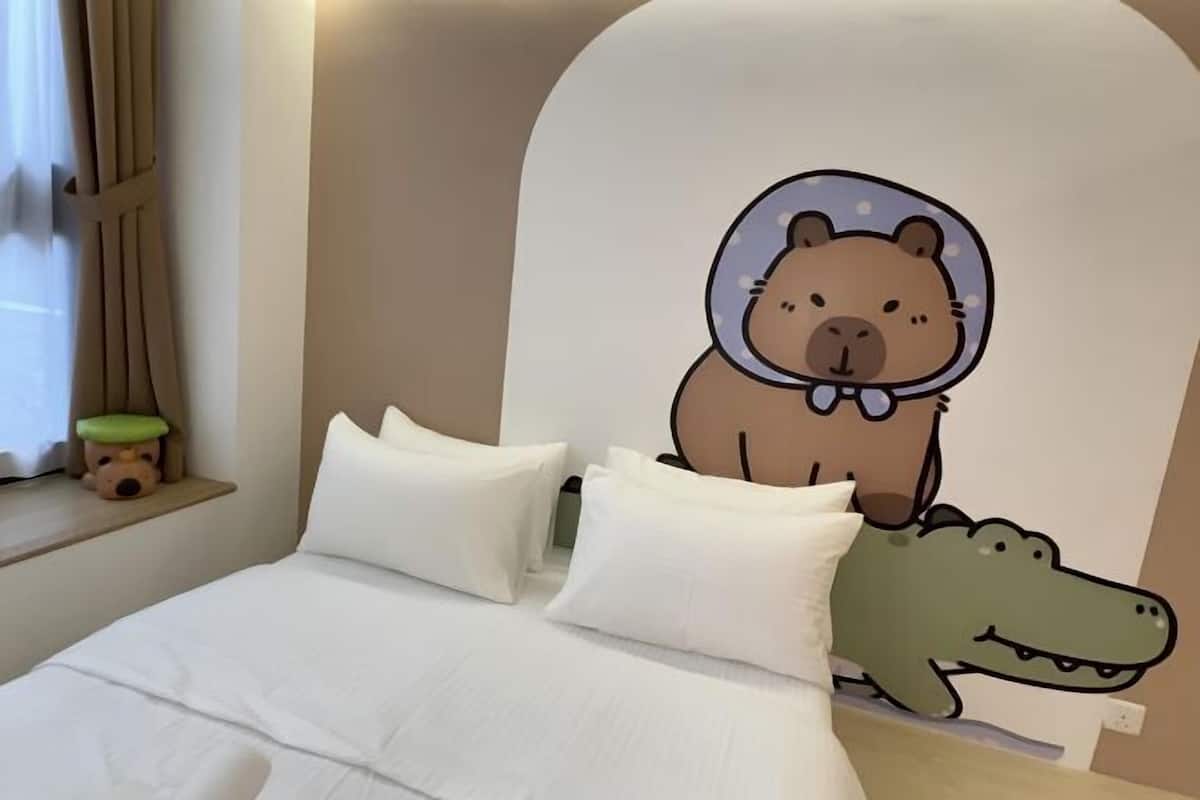 Individually decorated, individually furnished, desk, laptop workspace