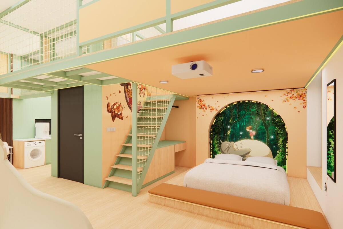 Totoro Autumn Theme | Slide | Near Legoland | Living area