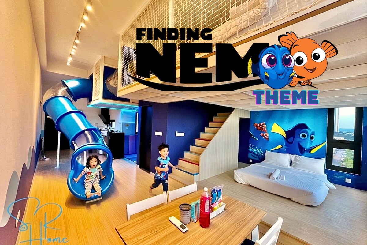Finding Nemo Family Homestay Near Legoland w Slide | Desk, laptop workspace, blackout drapes, WiFi (free)