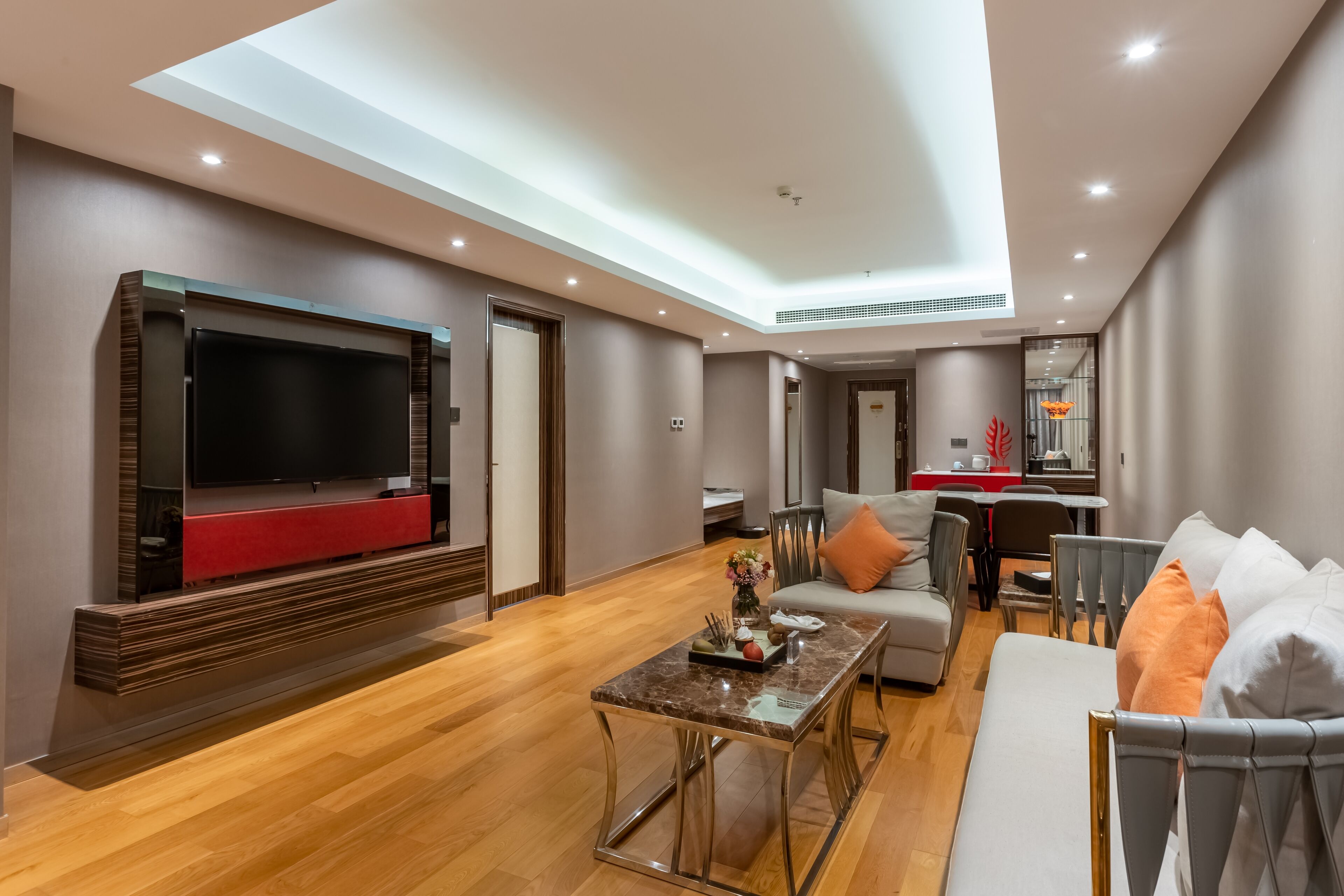 Elite Suite, 1 Bedroom, City View | 1 bedroom, free cribs/infant beds, free WiFi, bed sheets