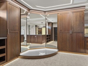 Interior - Exclusive Villa with Expansive Space &Private Bar (Foxfield)