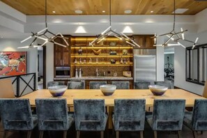 Dining - Exclusive Villa with Expansive Space &Private Bar (Foxfield)