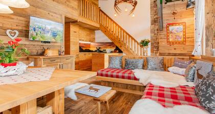 Cosy apartment on farm near ski lift in Lofer