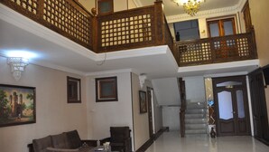 شرفة/رواق