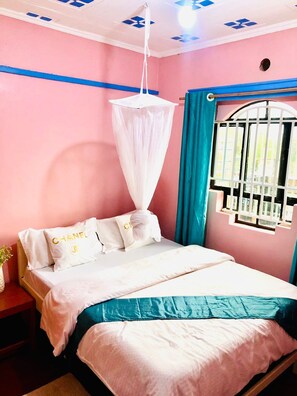3 habitaciones, wifi y ropa de cama 