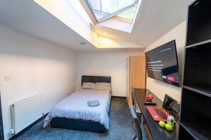 Iron/ironing board, free WiFi, bed sheets - Studio Close to University of Birmingham (Birmingham)