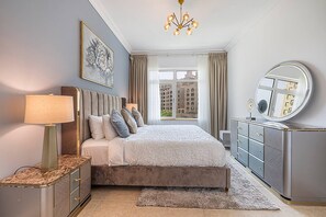 2 dormitorios, tabla de planchar con plancha, wifi