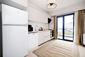 2 bedrooms, iron/ironing board, free WiFi - Zeytindalı by NewInn (Istanbul)