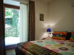 1 Schlafzimmer, Bügeleisen/Bügelbrett, Reisekinderbett, kostenloses WLAN