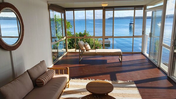 TV connectée, cheminée