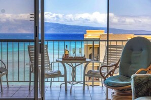 Interior - 9th floor Expansive Ocean view spacious condo (Napili-Honokowai)