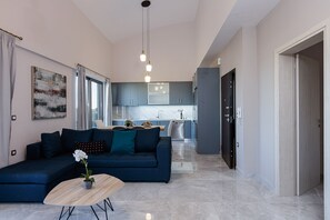 家庭公寓 | 起�居区 | 50-英寸智能电视 （配备卫星频道）、电视