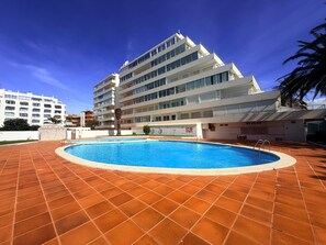 Unclassified image, 4 of 7, button - Beachfront Apartment with Pool and Sea Views in Santa Margarita, Roses (Roses)