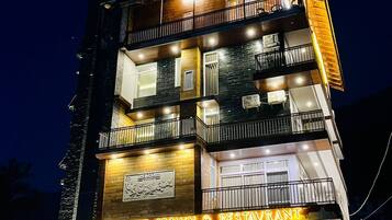 Front of property – evening/night