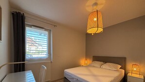 Unclassified image, 5 of 12, button - Peaceful Mountain Escape: 2BR Apartment, Terrace, Close to Ski, Free Parking, WiFi (Villard-de-Lans)