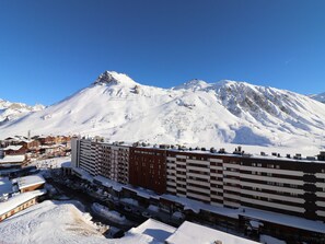 Property grounds - Bright apartment with ski-in/ski-out access and WIFI (Tignes)