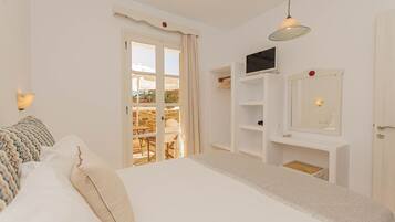 Premium-Vierbettzimmer | Kostenloses WLAN, Bettwäsche
