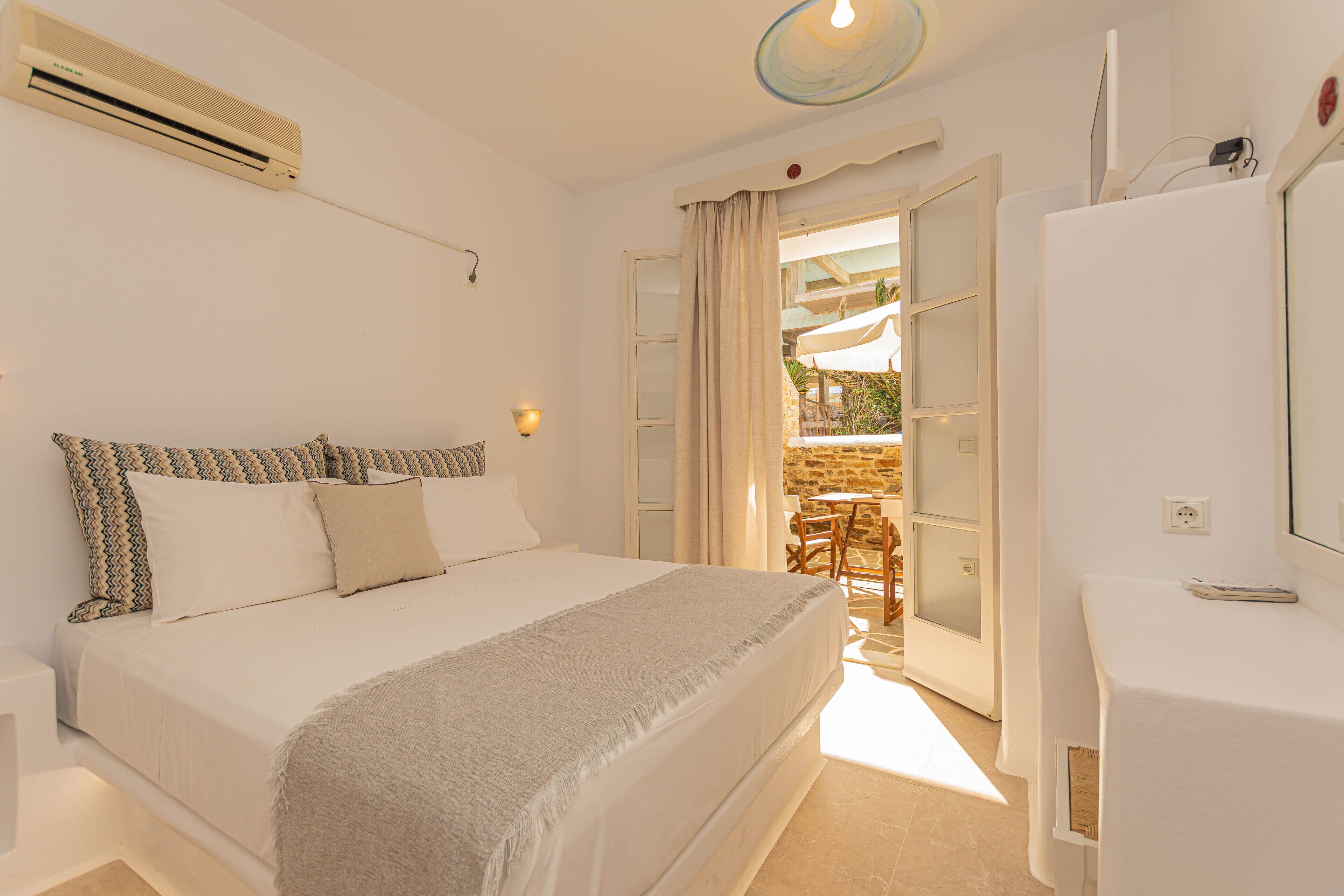 Premium-Vierbettzimmer | Kostenloses WLAN, Bettwäsche