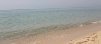 Brand new villa with swimming pool, high standing, sea view