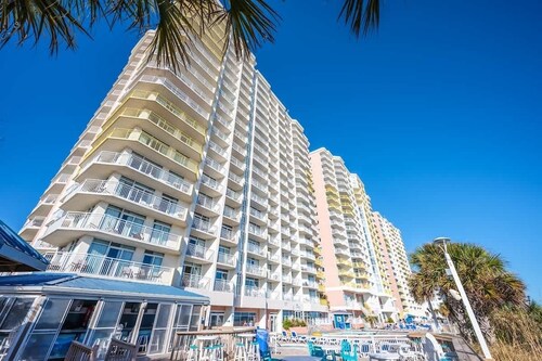 New Direct Ocean Front,Low Floor,Pools,Great Views