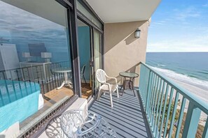 Property grounds - New Direct Oceanfront,Heated Indoor Pool,Remodeled (Myrtle Beach)