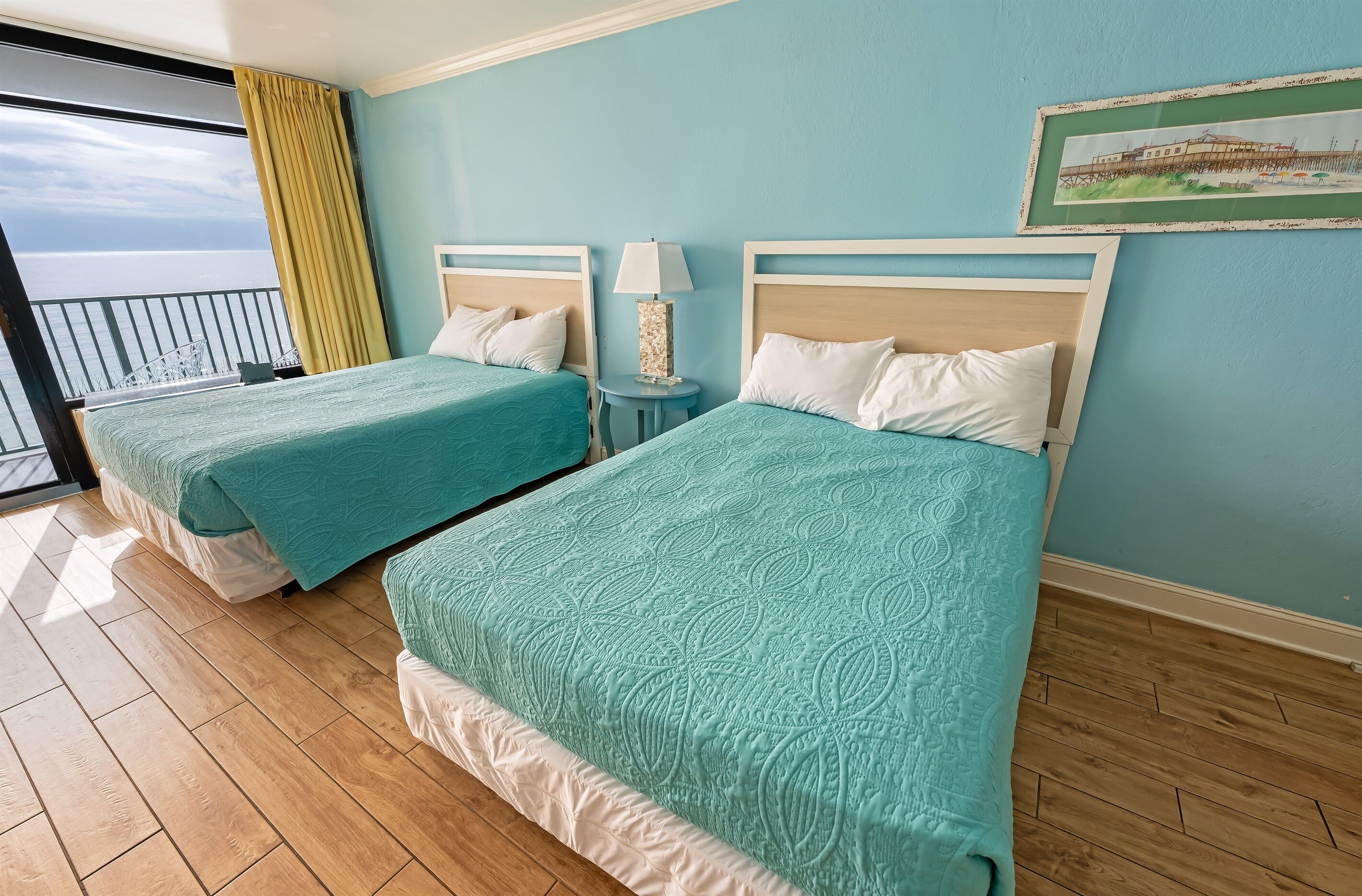 Beautiful Bedroom with Amazing Views 🌊☀️