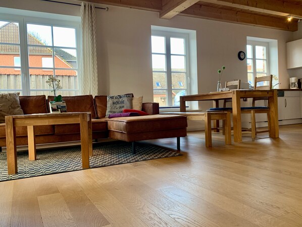 TV, fireplace, DVD player - Family-friendly and only 10 minutes to the beach (Kalkhorst)