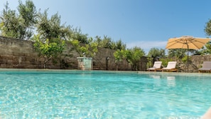 Villa | 4 bedrooms - Masseria Tarsia Incuria 8 4 (Conversano)