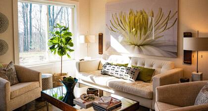 Suite at Gathering Barn by Buffalo Mountain Getaway