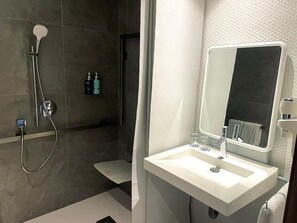 Standardzimmer, 1 Queen-Bett, barrierefrei | Badezimmer