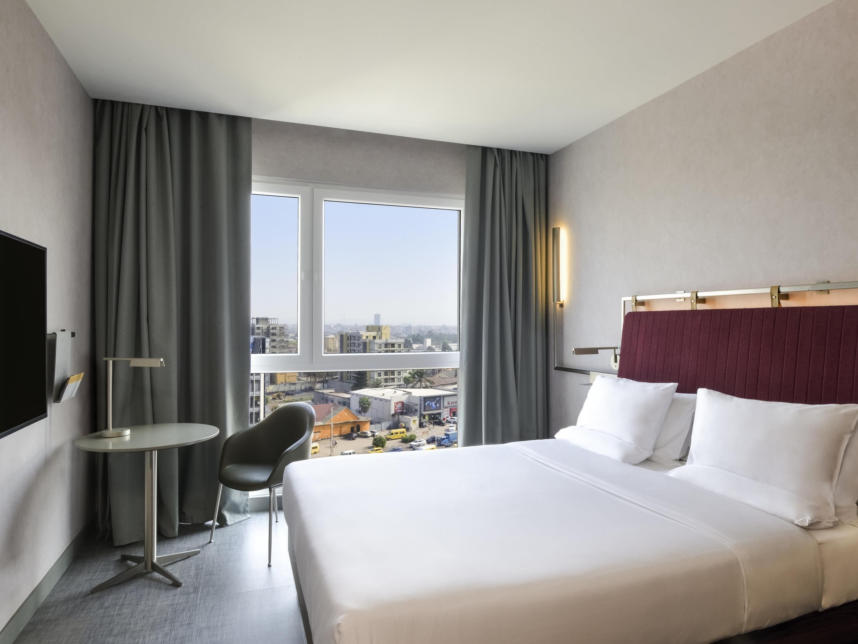 迷你吧、客房内保险箱、特色装修、笔记本电脑工作区