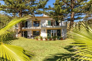 Exterior - Apartment "Villa Echium T1" with one bedroom and shared garden (Caniço)