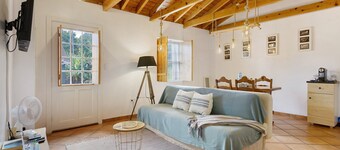 Holiday Home 'Adega Pérola' with Wi-Fi