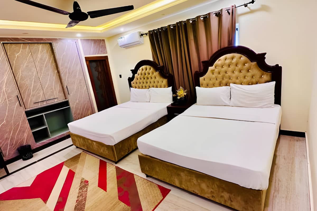 Deluxe Triple Room | 1 bedroom, individually furnished, soundproofing, free WiFi