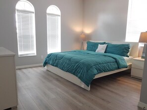 5 bedrooms, iron/ironing board, travel cot, free WiFi - ⭐⭐Modern 5 Bed, 4 Bath Home on Calabay Parc | Private Pool | Minutes to Disney⭐⭐ (Davenport)