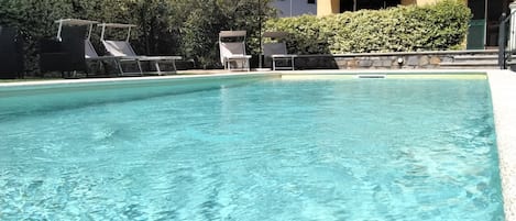 Alberca al aire libre